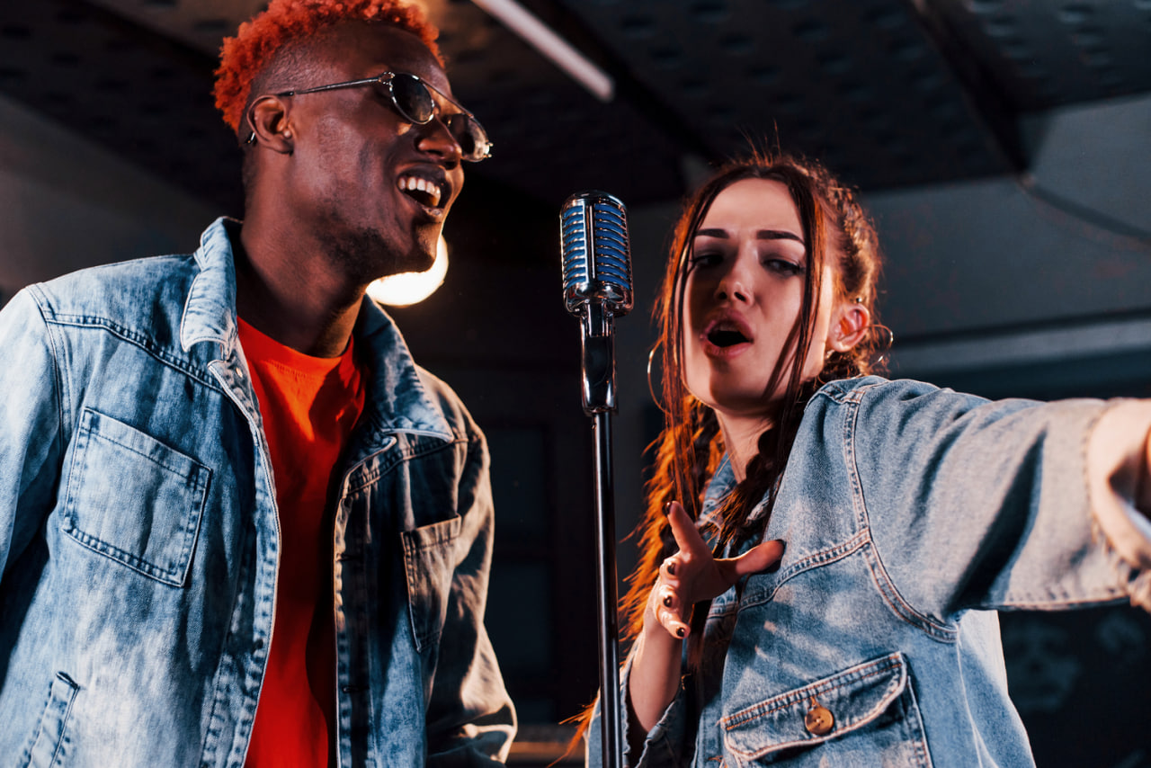 Beginner’s Guide to Singing in Harmony